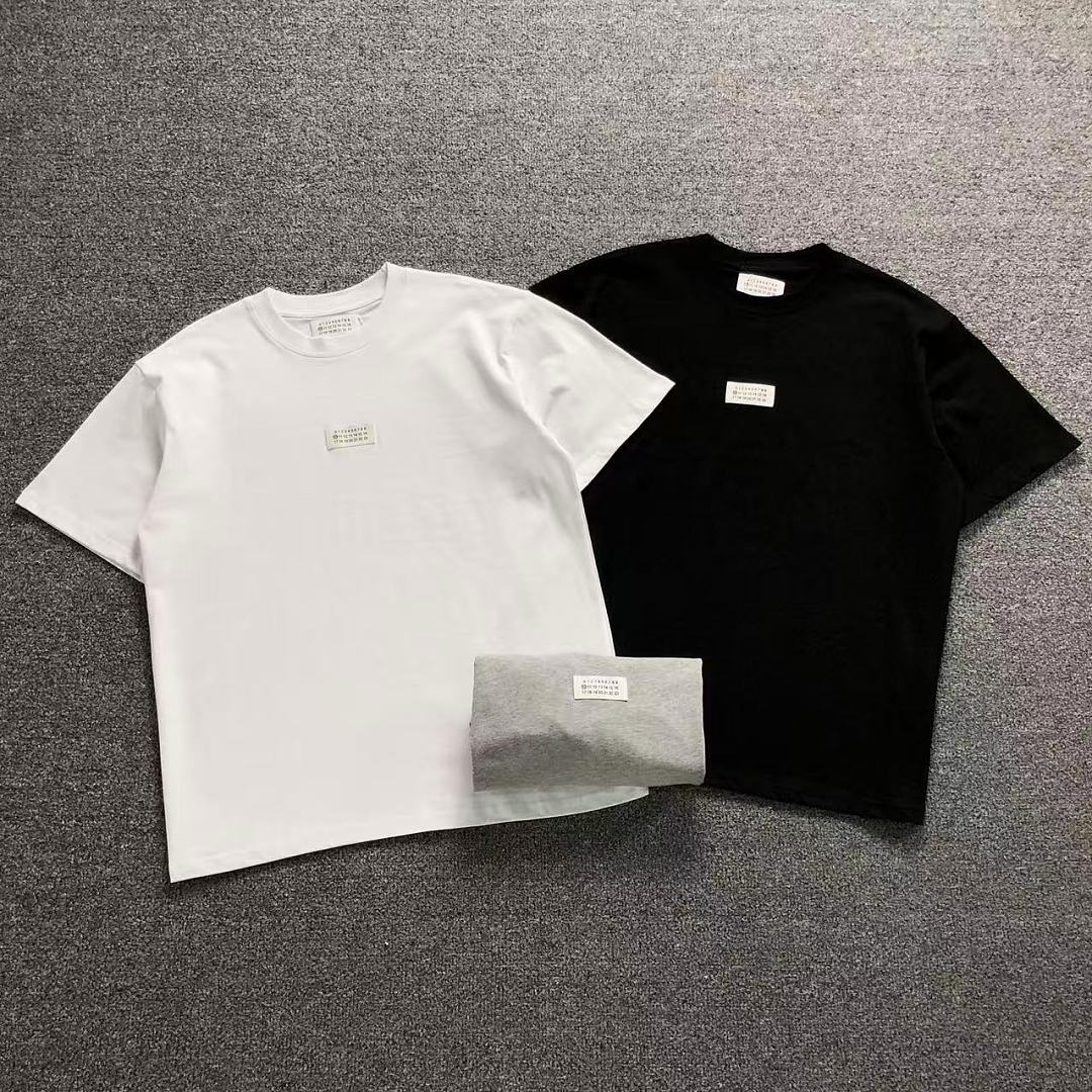 On Running 82 MAISON MARGIELA T-SHIRT 5208270386 (Im 170Cm 60Kg I Wear Size 46 In The Phot)