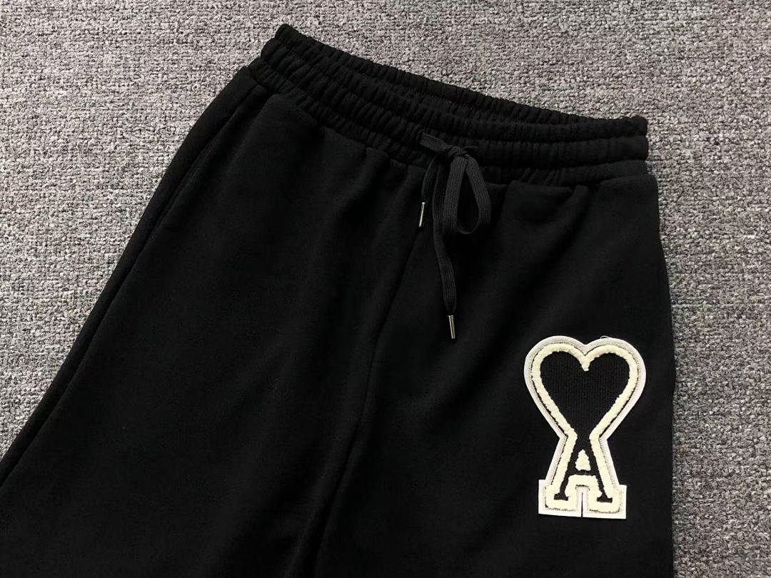 AMI 95 AMI SHORTS 504221988 (Im 170Cm 60Kg I Wear Size S In The Phot) - Image 9