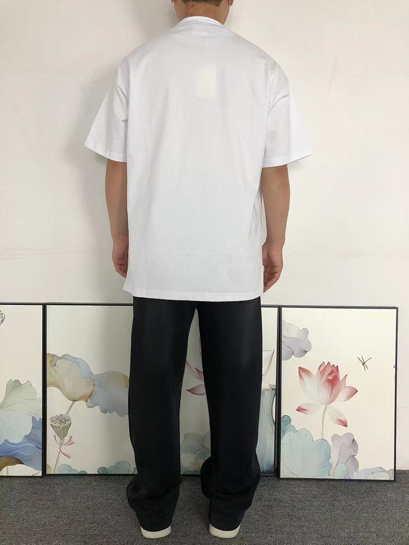 Vetements 115 VETEMENTS T-SHIRT 22031418125 (Im 170Cm 60Kg I Wear Size M In The Phot) - Image 4