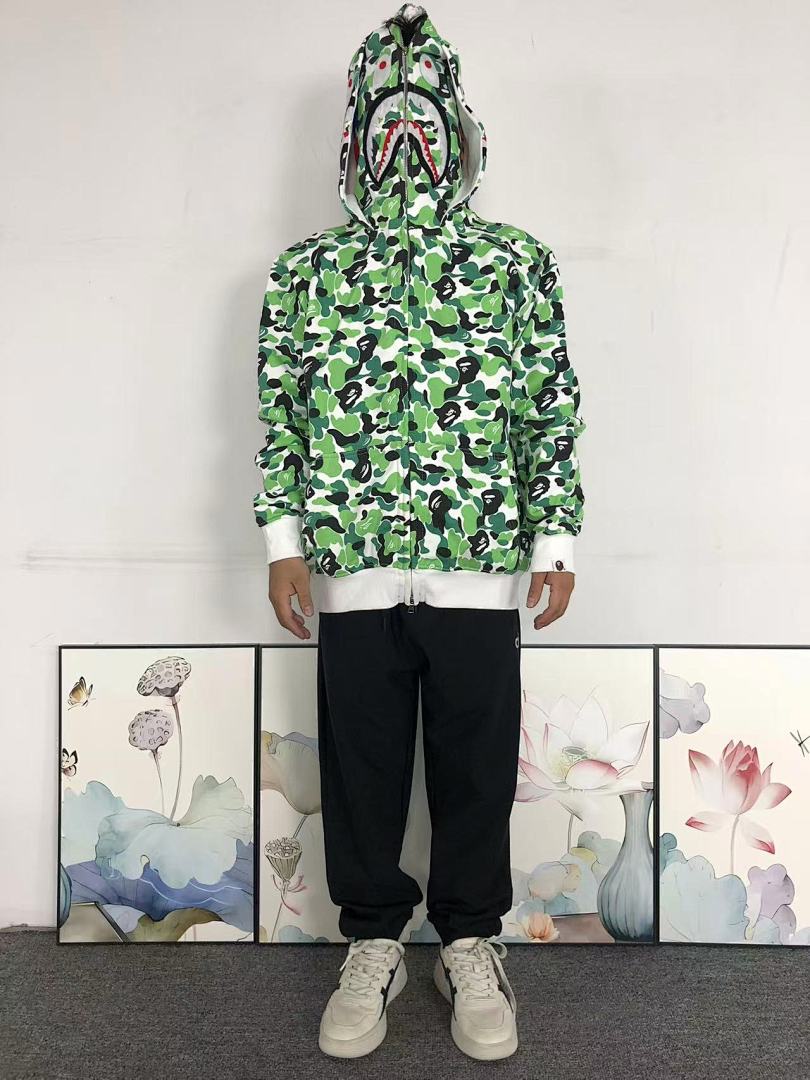 Bape 238 BAPE HOODIE 4110200577 (Im 170Cm 60Kg I Wear Size L In The Phot) - Image 3