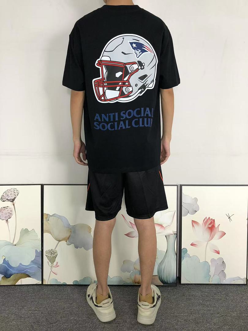 Christian Louboutin 88 ANTI SOCIAL CLUB T-SHIRT 126211502 (Im 170Cm 60Kg I Wear Size L In The Phot) - Image 4