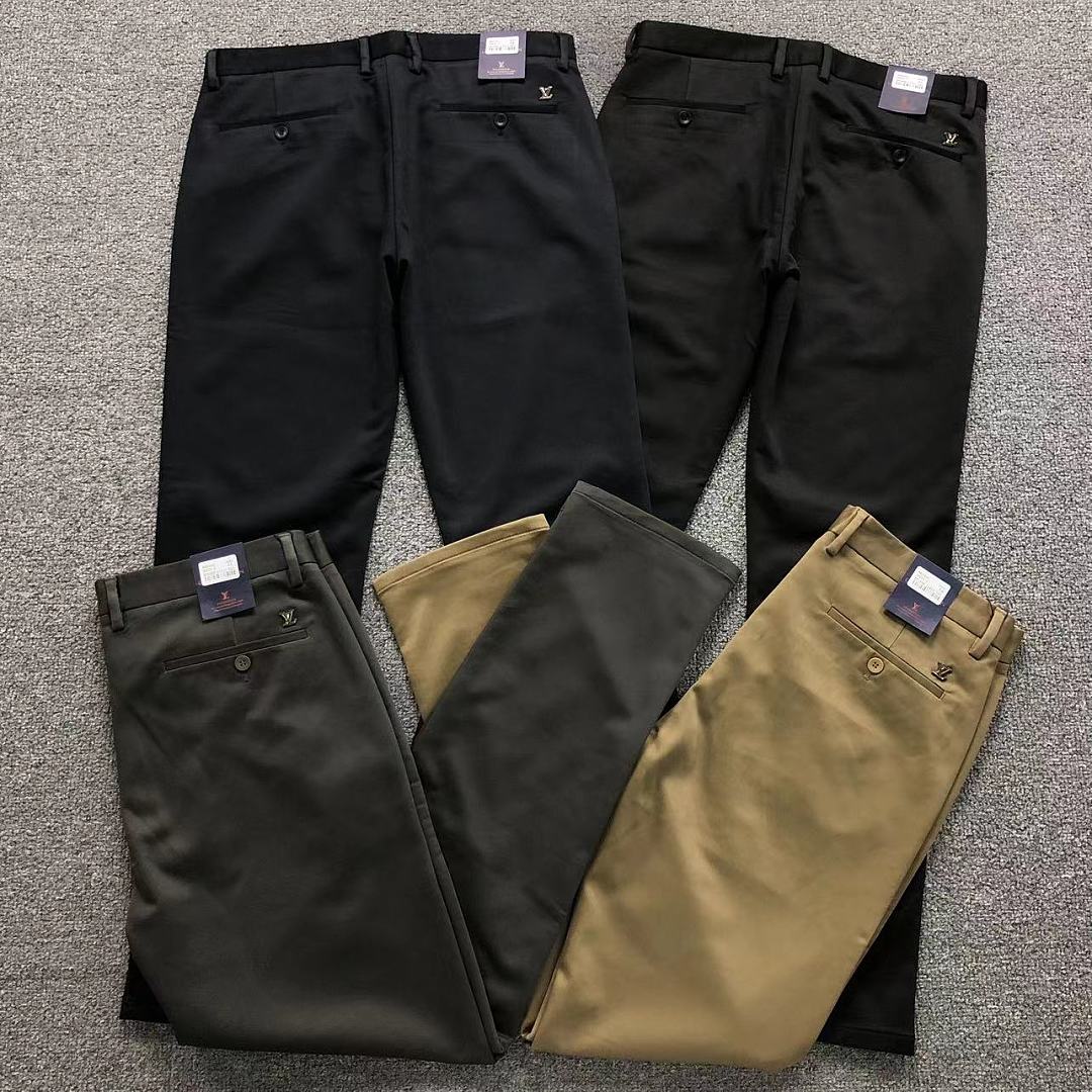 Unbranded 215 L⭐, photo 1