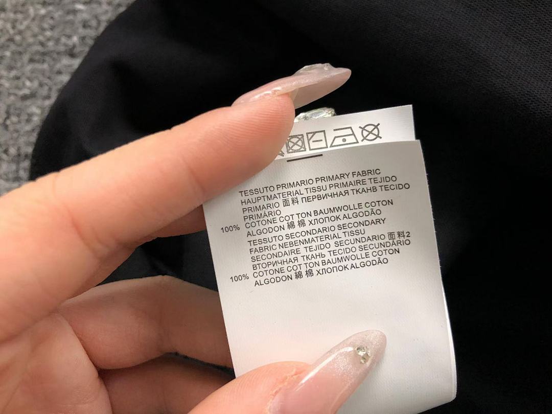 On Running 85 MAISON MARGIELA T-SHIRT 311151251 (Im 170Cm 57Kg I Wear Size 44 In The Phot) - Image 23