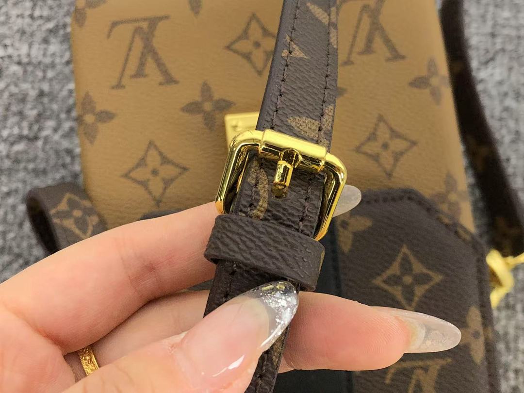 Louis Vuitton 135 L⭐ BAG 4105052513 (Long 13CM* Wide 7CM*16CM) - Image 27