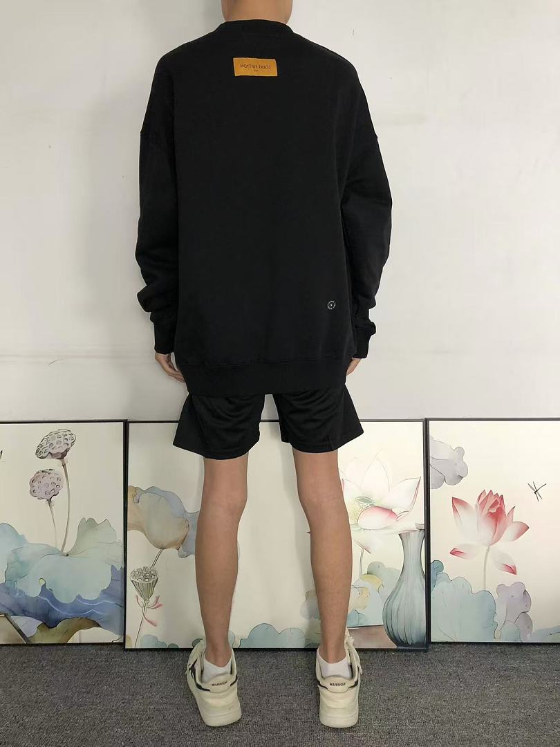 Louis Vuitton 165 L⭐ HOODIE 3209040221 (Im 170Cm 60Kg I Wear Size XL In The Phot) - Image 4