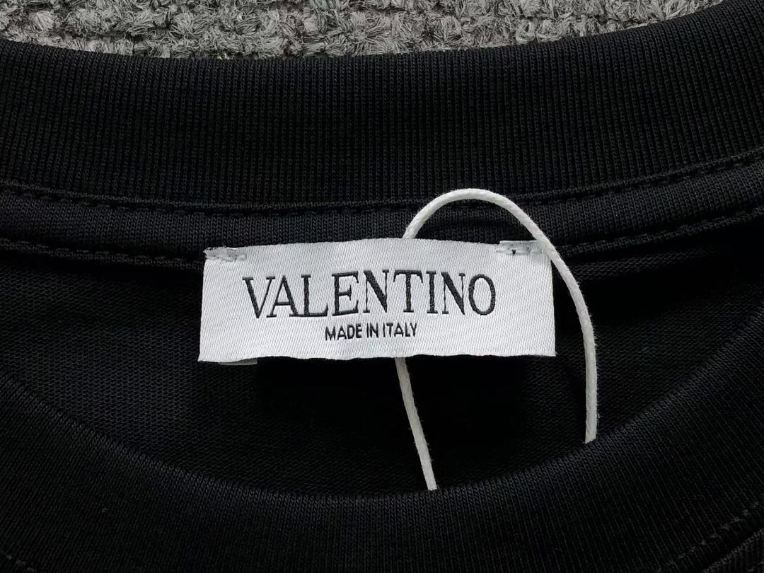 Valentino 118 VALENTINO T-SHIRT 412287352 (Im 170Cm 55Kg I Wear Size XS In The Phot) - Image 18