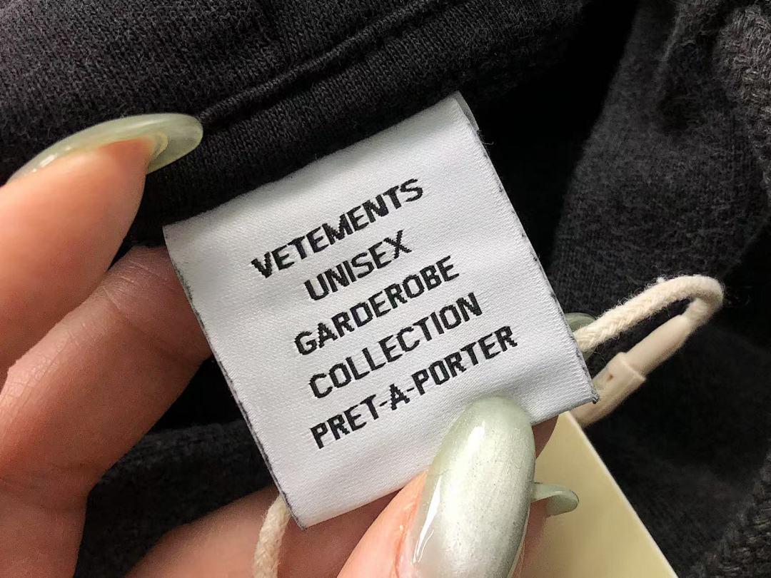 Vetements 238 VETEMENTS - Image 16