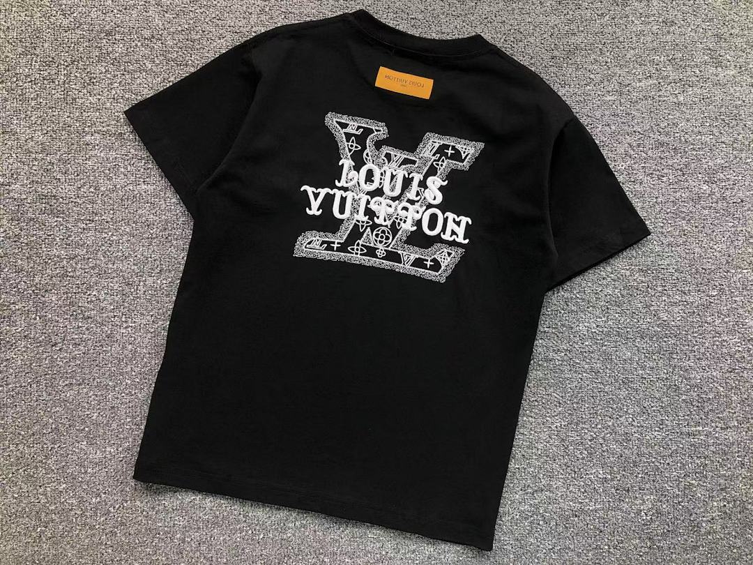 Louis Vuitton 118 L⭐ T-SHIRT 41062613126 (Im 170Cm 60Kg I Wear Size XS In The Phot) - Image 11