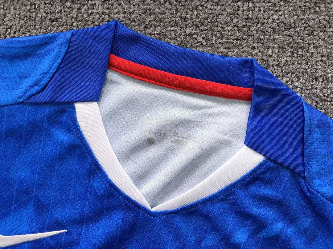 Chanel 75 FOOTBALL T-SHIRT SHORTS - Image 15