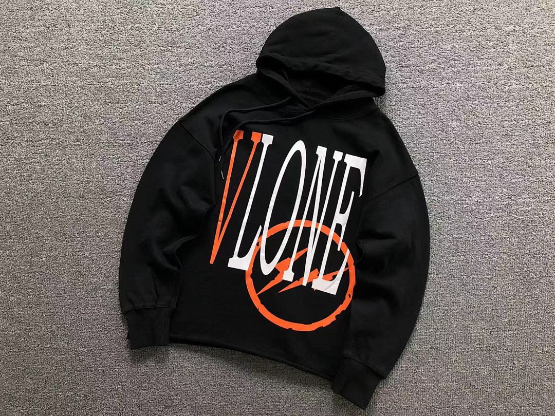 On Running 118 VLONE HOODIE 510111591 (Im 170Cm 60Kg I Wear Size S In The Phot) - Image 6