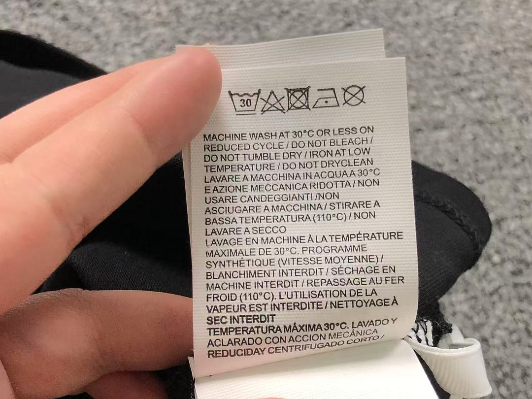 Off-White 125 OFF-WHITE LONG SLEEVED 5208052419 (Im 170Cm 60Kg I Wear Size M In The Phot) - Image 24