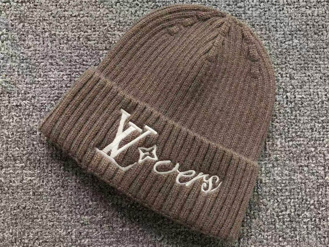 Louis Vuitton 68 L⭐ - Image 8