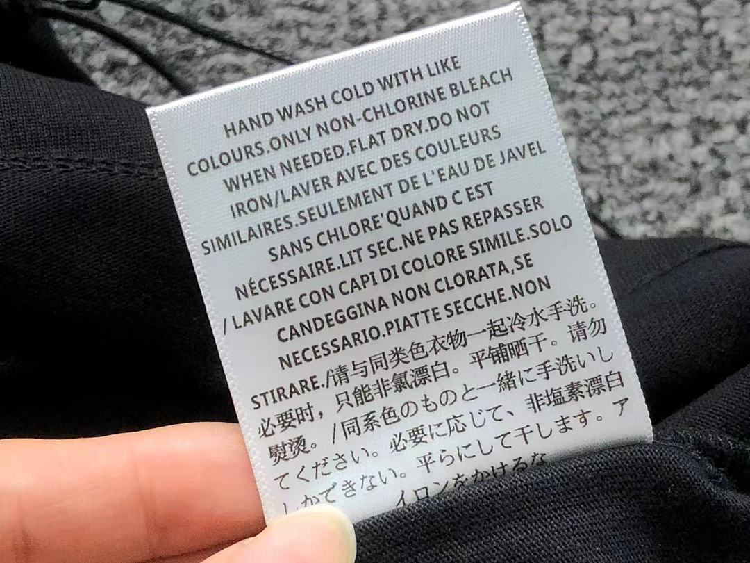 Fear of God 98 FOG T-SHIRT 22040420125 (Im 170Cm 60Kg I Wear Size M In The Phot) - Image 23