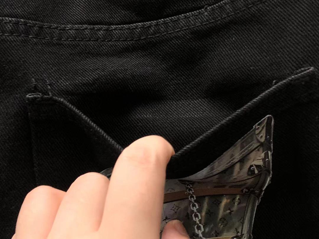 Louis Vuitton 195 L⭐ - Image 24