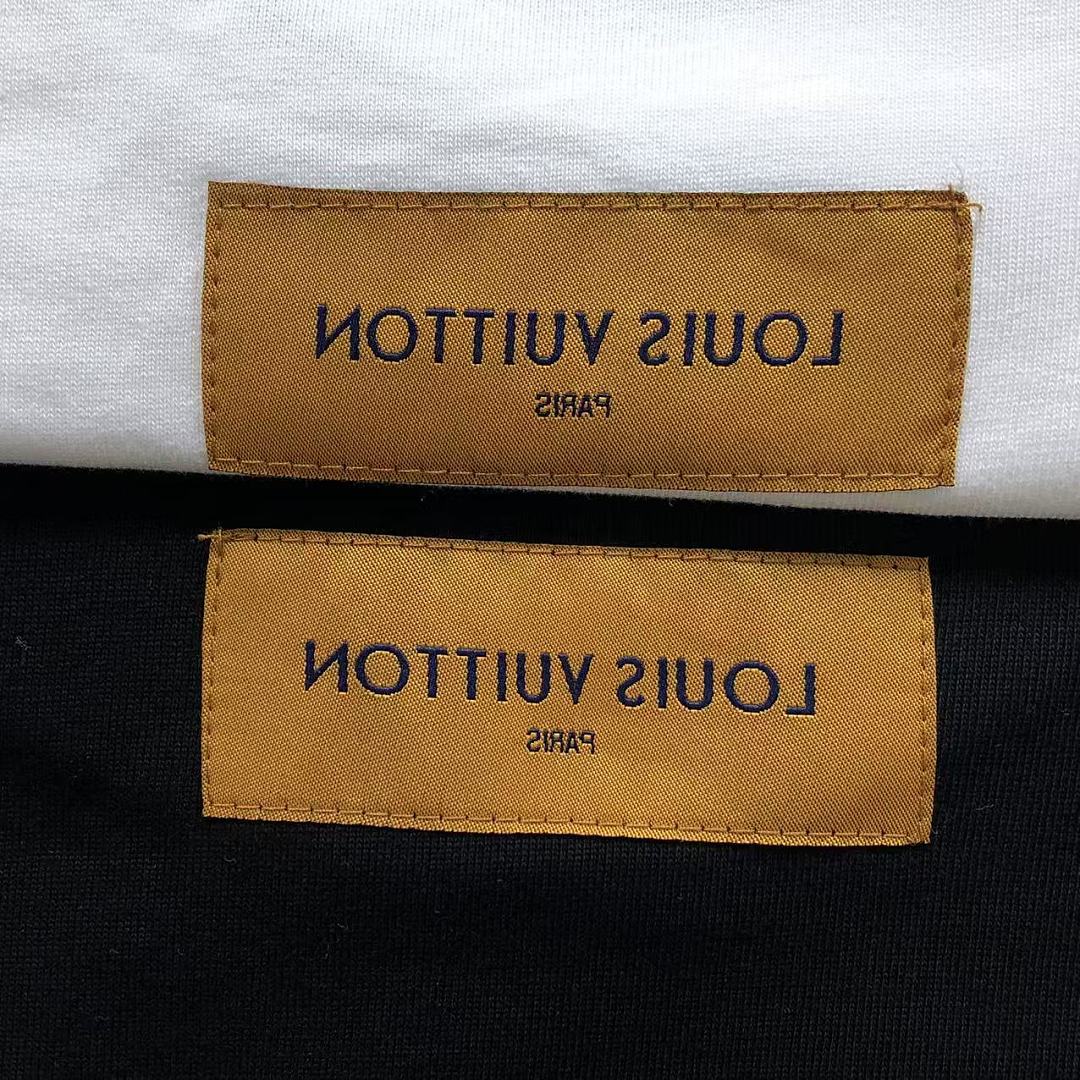 Louis Vuitton 158 L⭐ T-SHIRT 22051213001 (Im 170Cm 60Kg I Wear Size S In The Phot) - Image 17