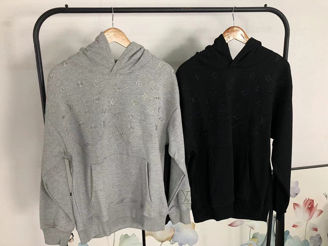 Louis Vuitton 195 L⭐ HOODIE 1111031552 (Im 170Cm 60Kg I Wear Size M In The Phot) - Image 28