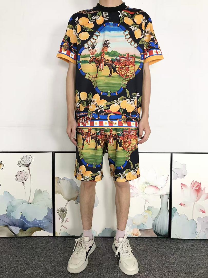 Dolce & Gabbana SHORTS175 D⭐LC⭐ GA⭐⭐A⭐A T-SHIRT - Image 4