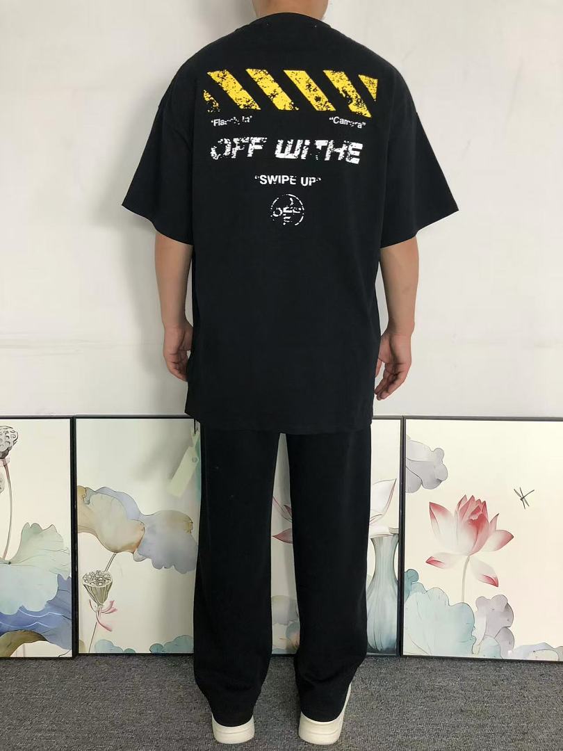 Off-White 115 OFF-WHITE T-SHIRT 3205163121 (Im 170Cm 60Kg I Wear Size M In The Phot) - Image 4