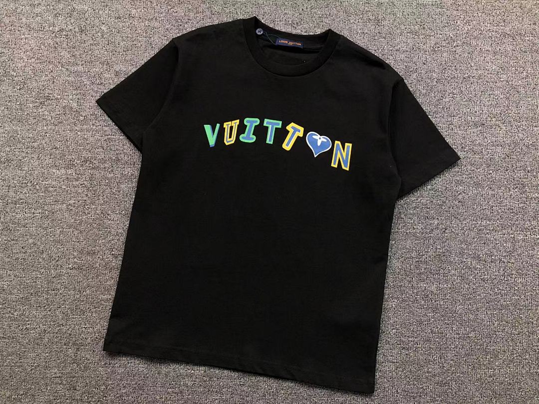 Louis Vuitton 115 L⭐ T-SHIRT 41062612126 (Im 170Cm 60Kg I Wear Size XS In The Phot) - Image 9