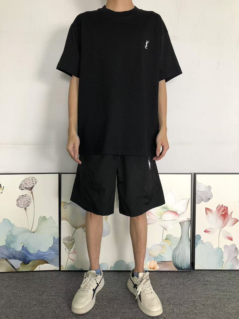 Saint Laurent 125 SA⭐⭐T ⭐⭐U⭐⭐NT T-SHIRT 5261607147 (Im 170Cm 60Kg I Wear Size L In The Phot) - Image 3