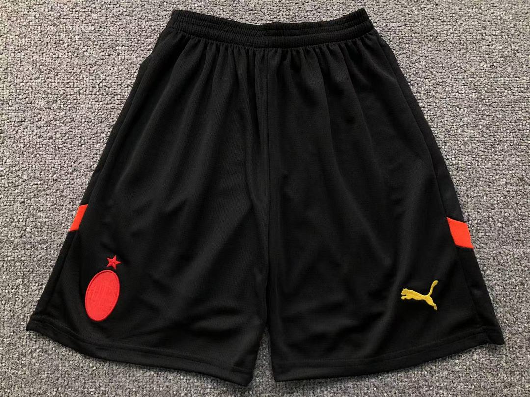 Chanel 75 FOOTBALL T-SHIRT SHORTS - Image 23