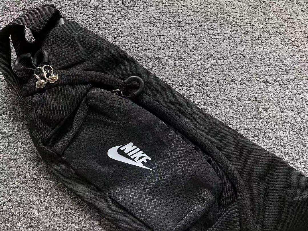 Nike 105 N⭐K⭐ BAG 22042629172 (Long 43CM* Wide 4CM* High 16CM) - Image 6