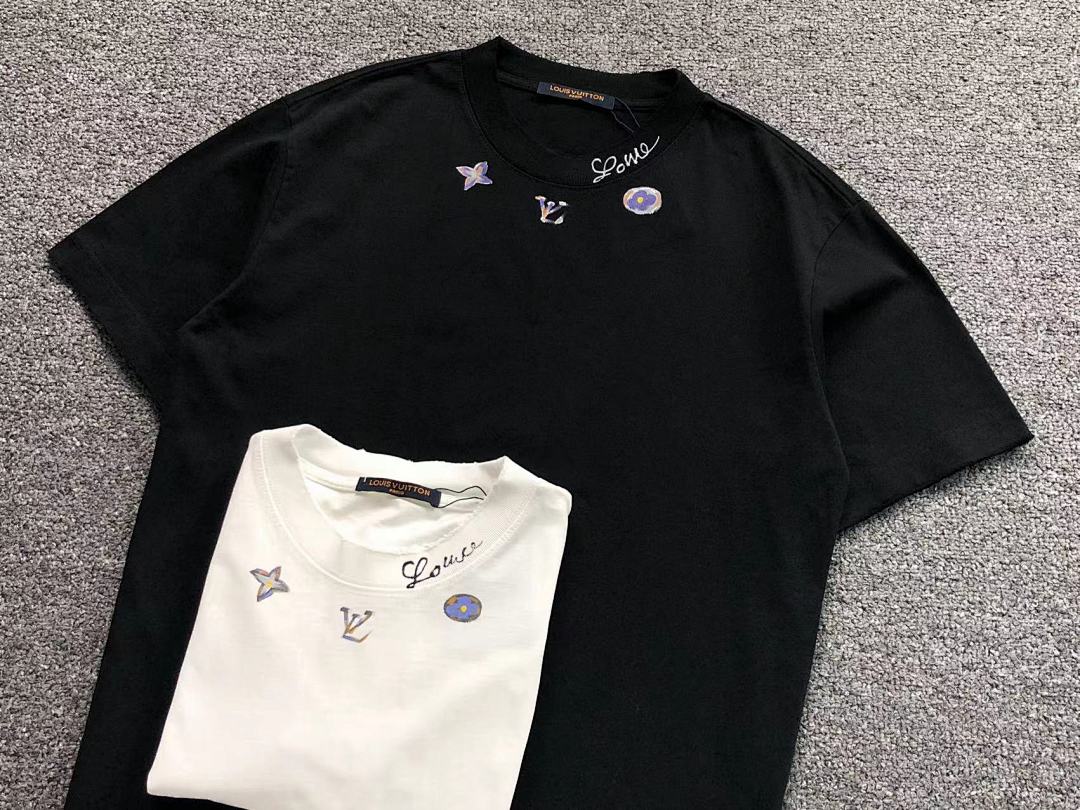 Louis Vuitton 125 L⭐ T-SHIRT 42032121156 (Im 170Cm 60Kg I Wear Size XS In The Phot) - Image 17