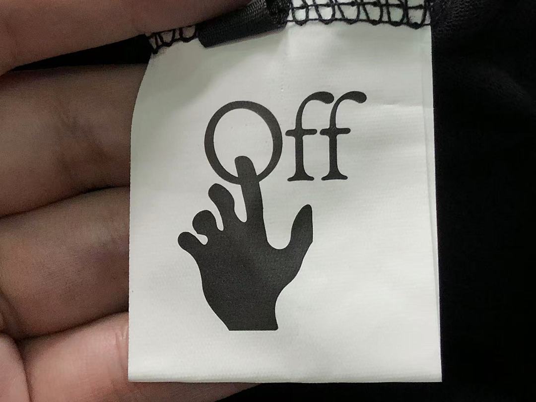 Off-White 108 OFF-WHITE T-SHIRT 5111113147 (Im 170Cm 60Kg I Wear Size M In The Phot) - Image 25