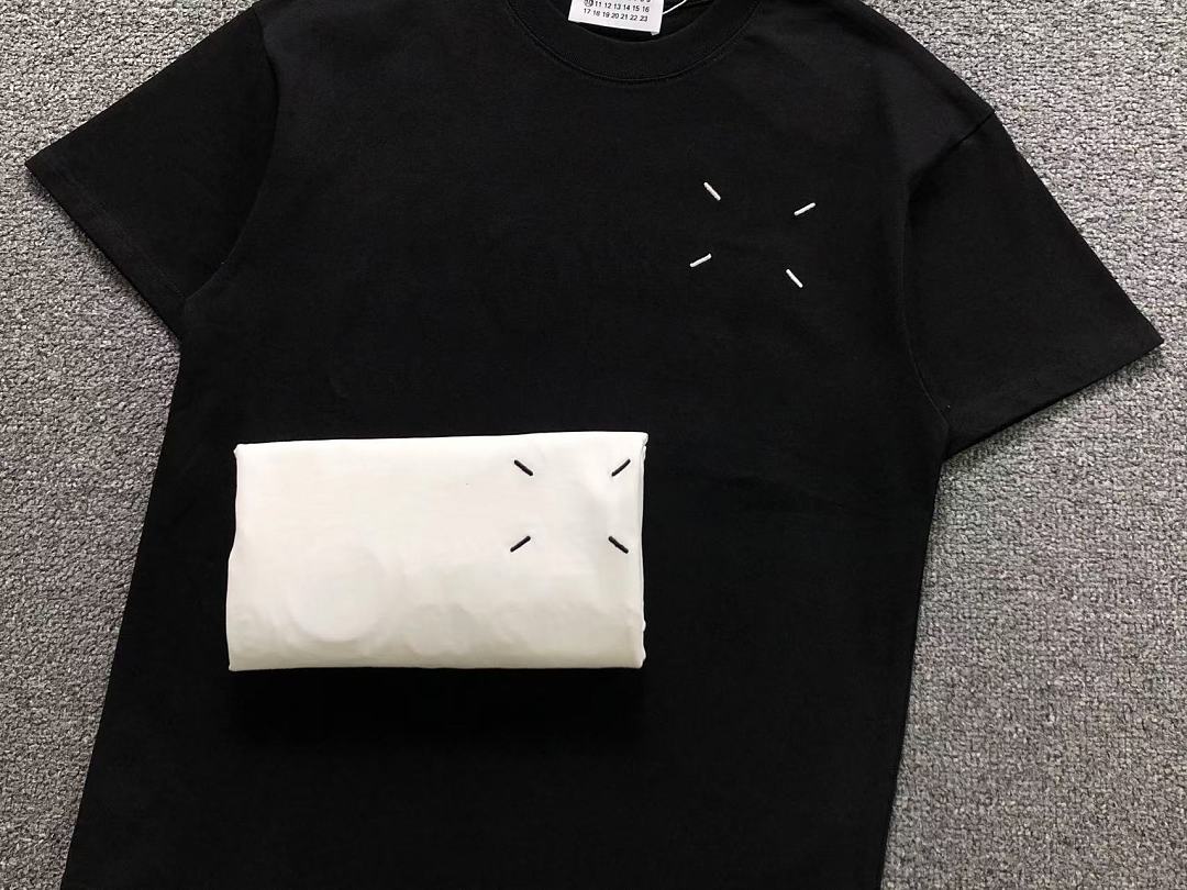 On Running 158 MAISON MARGIELA T-SHIRT 22051217001 (Im 170Cm 60Kg I Wear Size S In The Phot) - Image 16