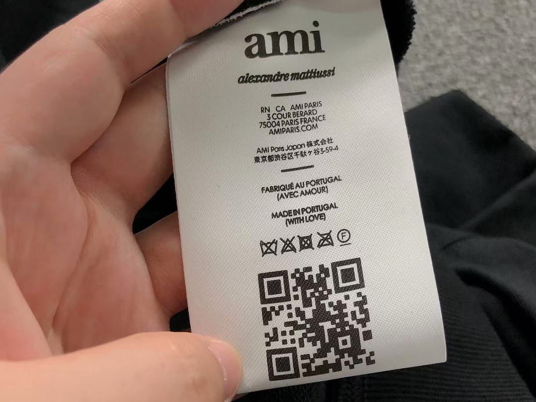 AMI 158 AMI HOODIE 3208164017 (Im 170Cm 60Kg I Wear Size M In The Phot) - Image 23