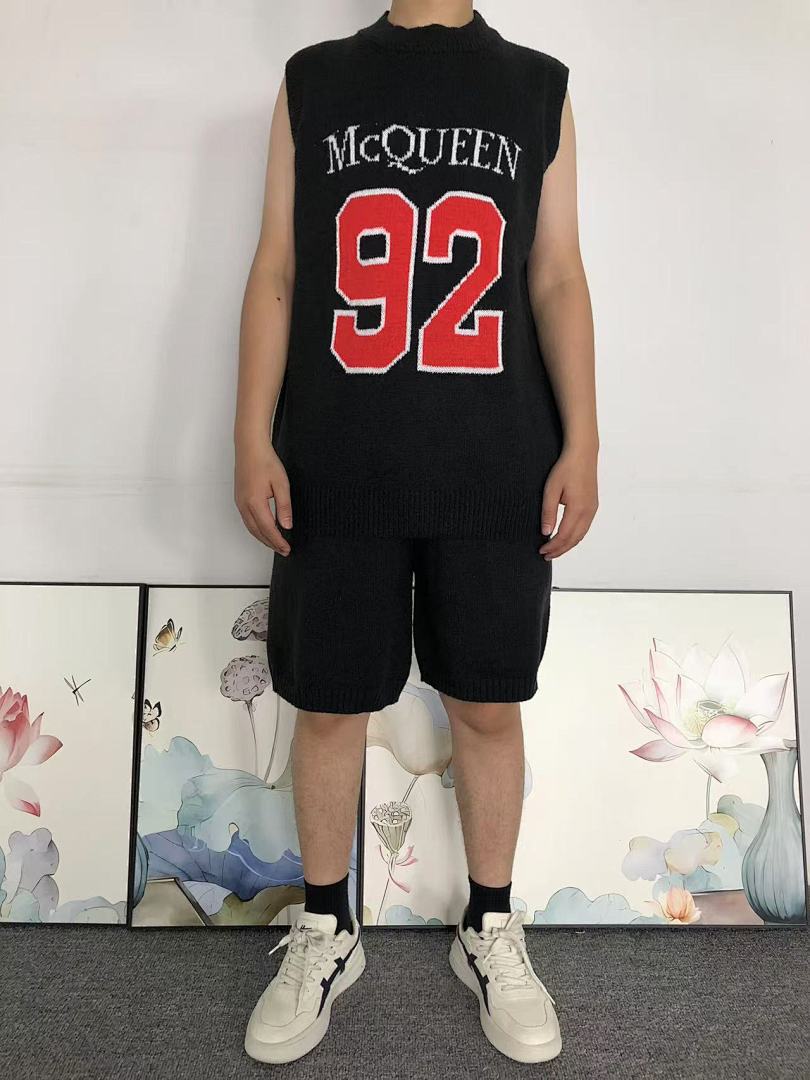 Alexander McQueen 178 ALEXANDER MCQUEEN VEST SHORTS SWEATER 11082511140 (Im 170Cm 60Kg I Wear Size L In The Phot) - Image 4
