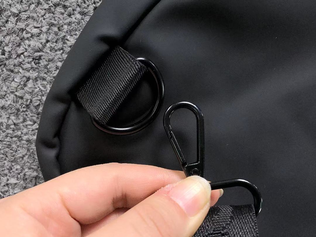 Fear of God 125 FOG BAG 4208281377 (Long 16CM* Wide 5CM* High 24CM) - Image 18