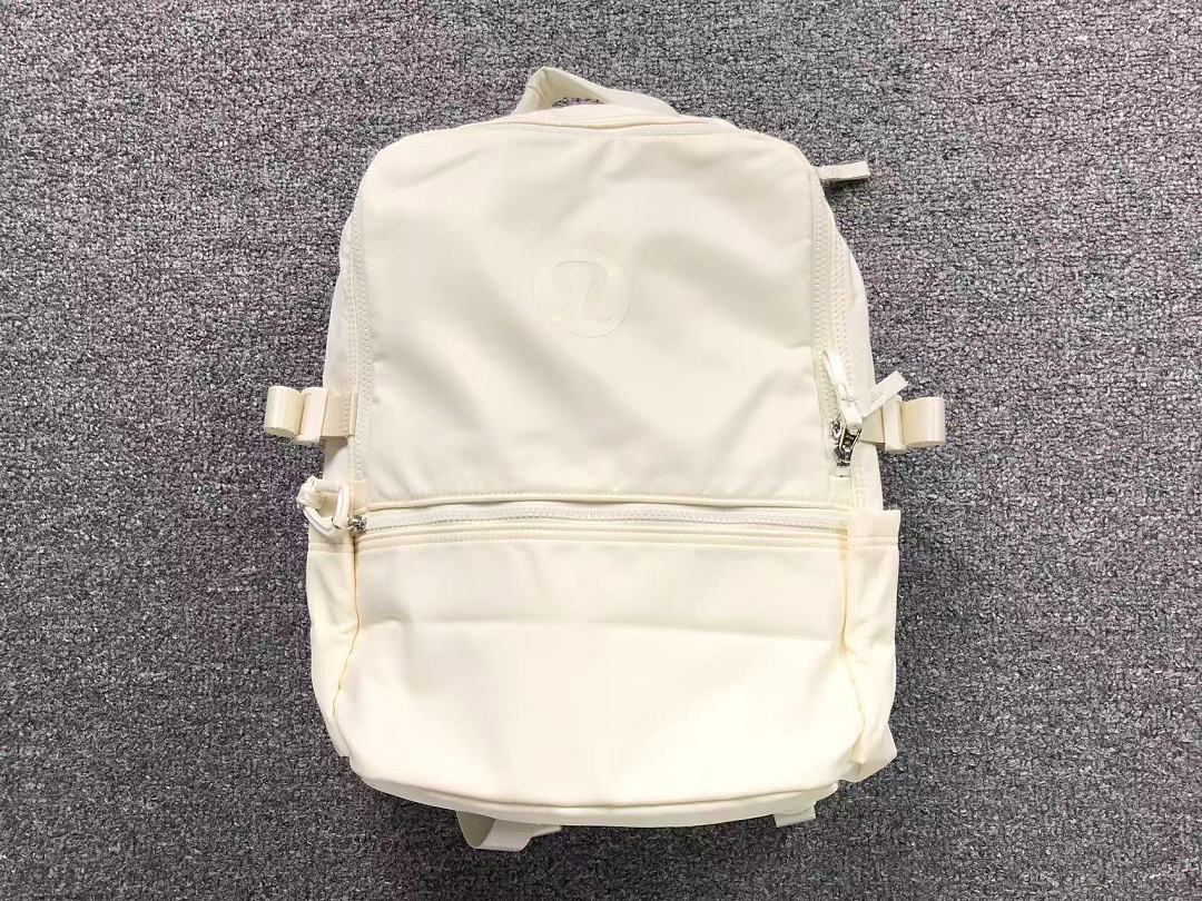 On Running 218 LULULEMON BAG 3205081323 (Long 30CM* Wide 17CM* High 40CM) - Image 4