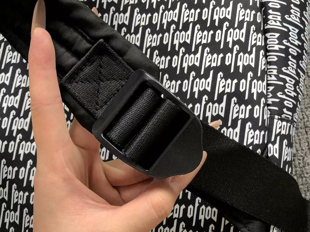 Fear of God 128 FOG BAG 22051401172 (Long 32CM* Wide 16CM* High 40CM) - Image 16