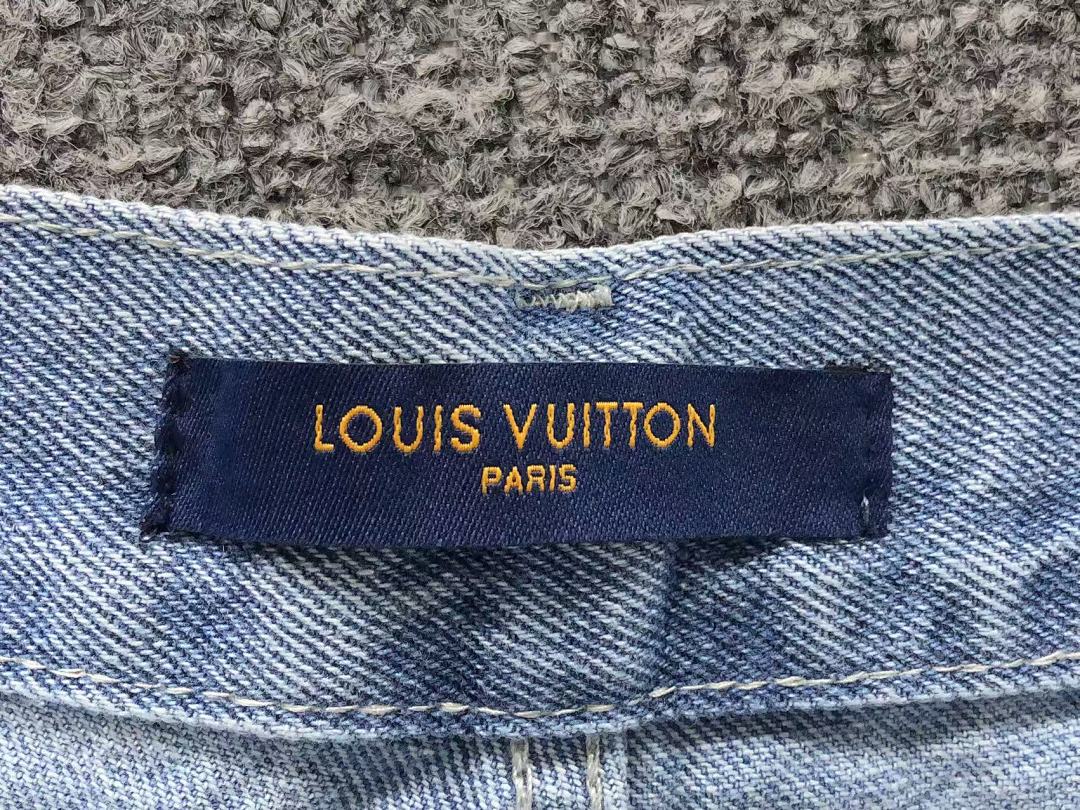 Louis Vuitton 198 L⭐ - Image 19