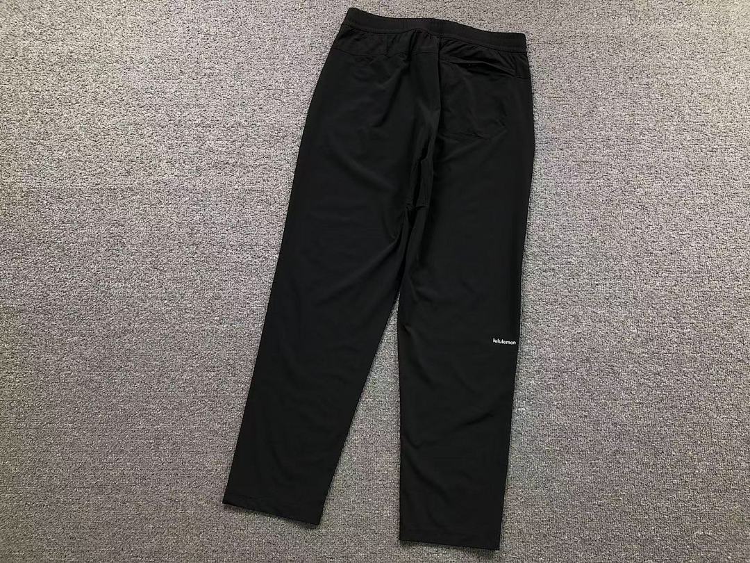 On Running 168 LULULEMON TROUSERS 2204010404 (Im 170Cm 60Kg I Wear Size XL In The Phot) - Image 18