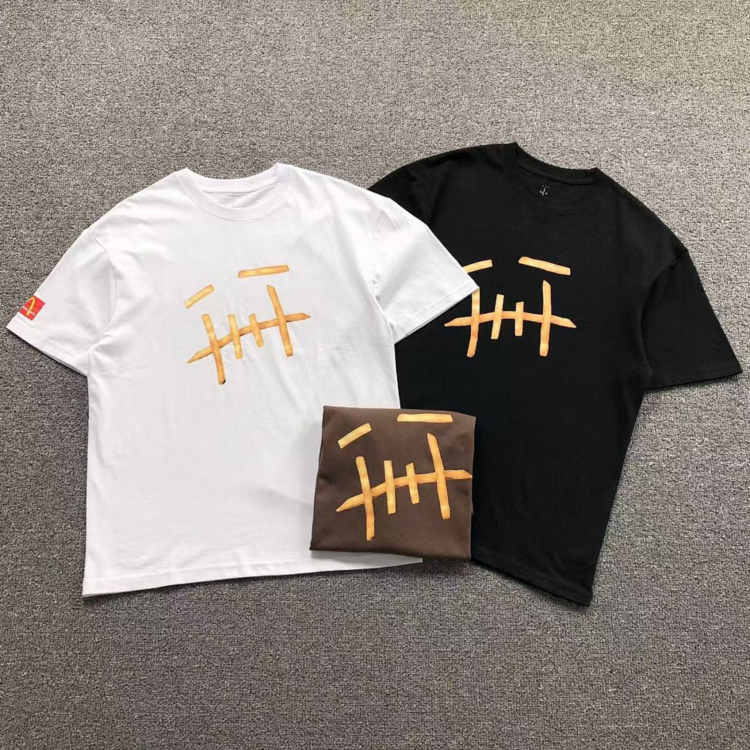 On Running 78 TRAVIS SCOTT MCDONALD T-SHIRT 5052110491 (Im 170Cm 60Kg I Wear Size S In The Phot)