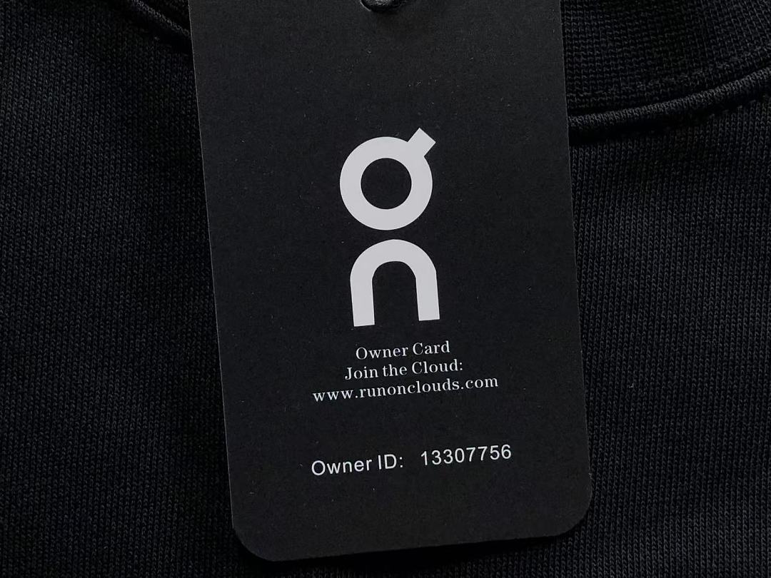 On Running 145 ON HOODIE 2206181904 (Im 170Cm 60Kg I Wear Size L In The Phot) - Image 25