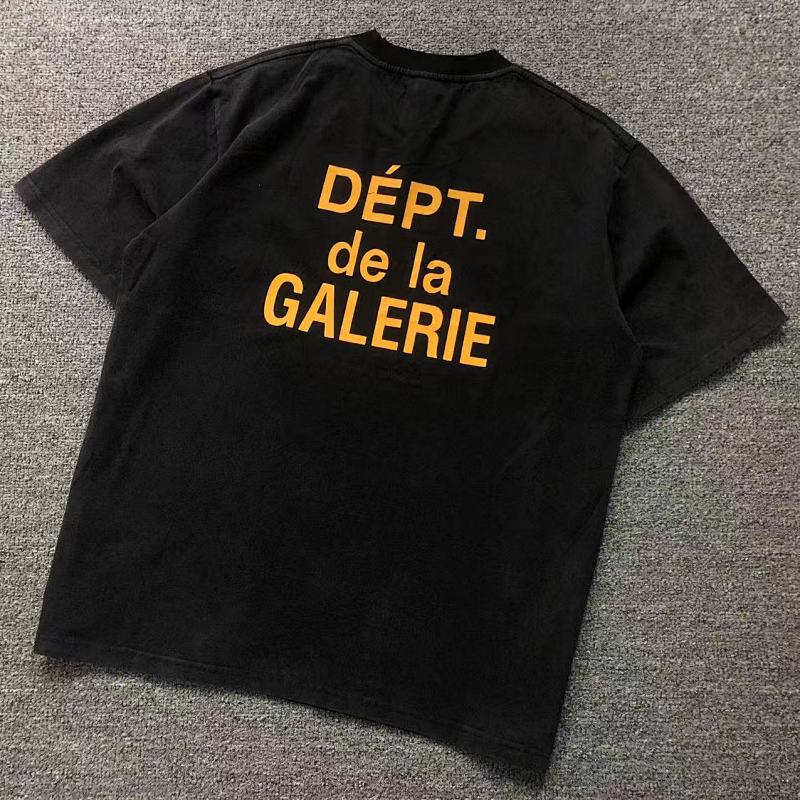 Gallery Dept 88 GALLERY DEPT T-SHIRT 4121604155 (Im 170Cm 60Kg I Wear Size S In The Phot)