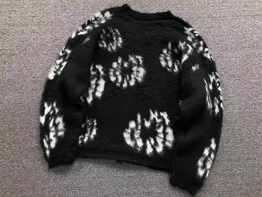 Chanel 208 SAINT MICHAEL SWEATER 3201142417 (Im 170Cm 60Kg I Wear Size S In The Phot) - Image 9