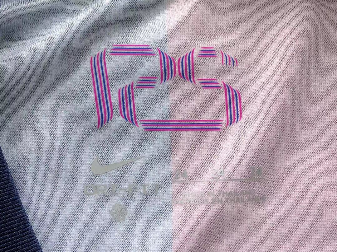 Chanel 75 FOOTBALL T-SHIRT SHORTS - Image 19