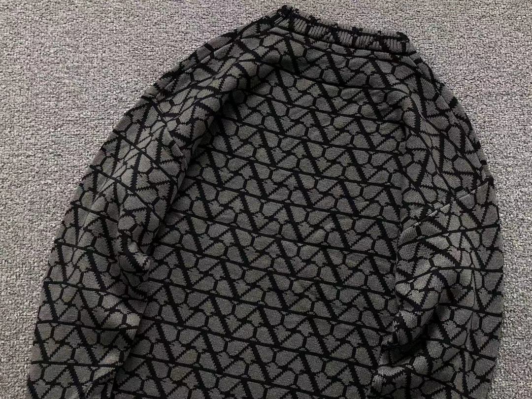 Valentino 158 VALENTINO SWEATER 41101321146 (Im 170Cm 60Kg I Wear Size M In The Phot) - Image 16