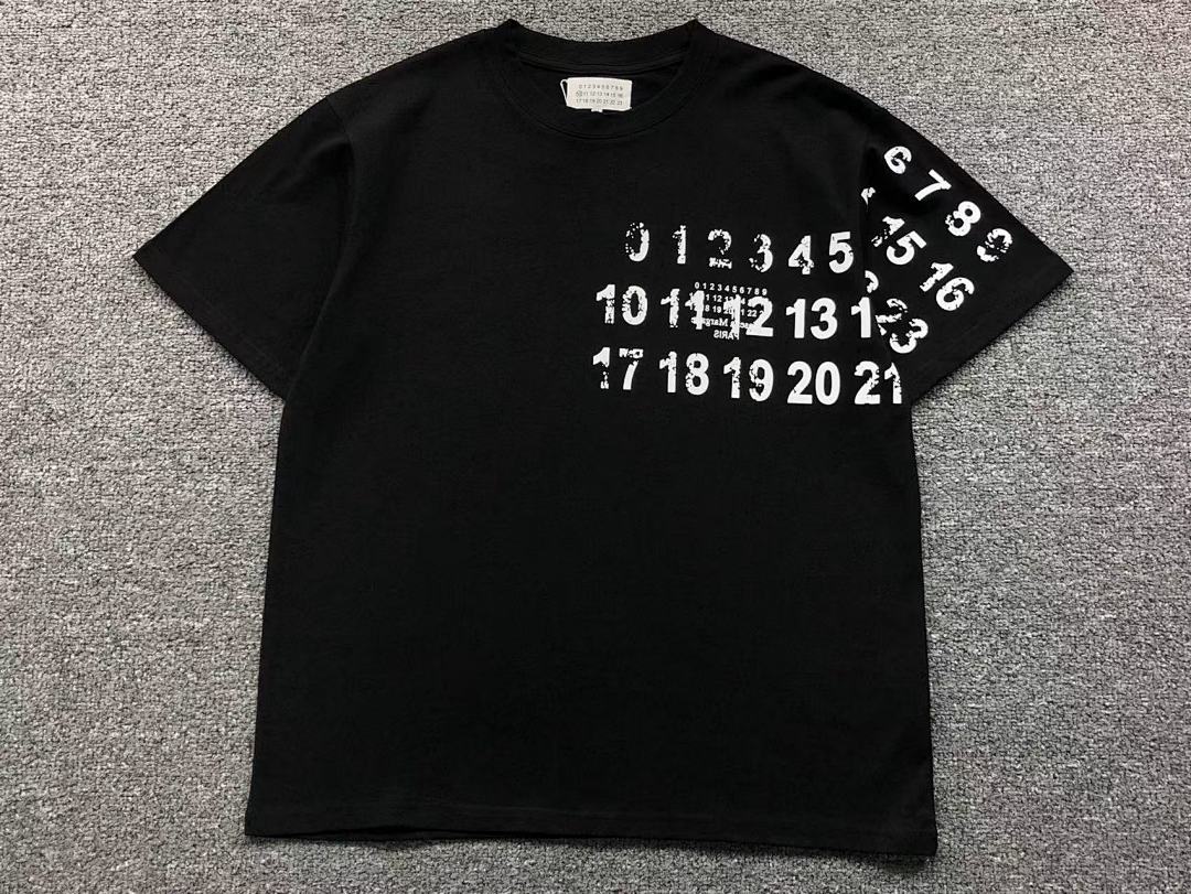 On Running 78 MAISON MARGIELA T-SHIRT 58082186 (Im 170Cm 60Kg I Wear Size 46 In The Phot) - Image 10