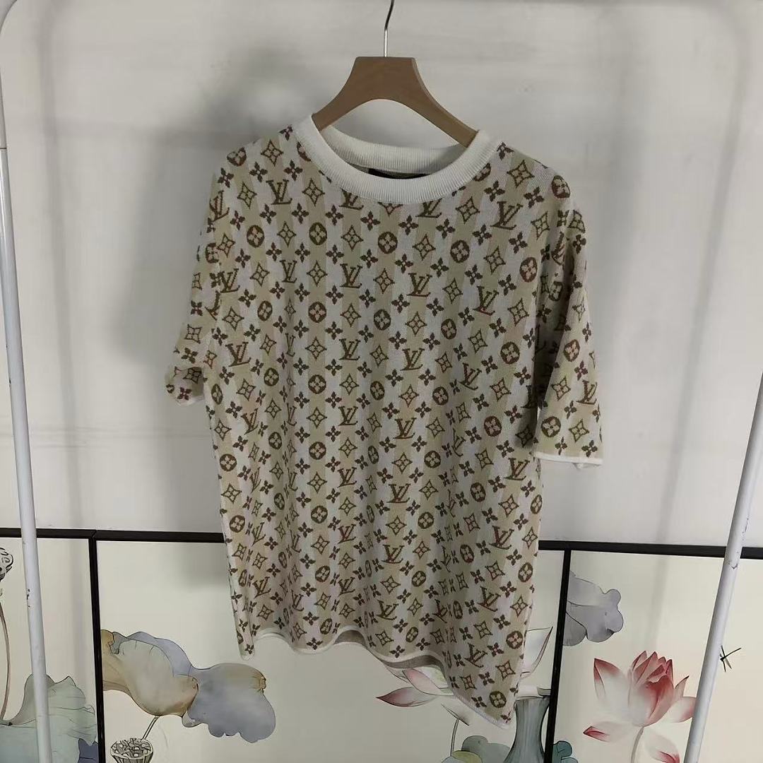 Louis Vuitton 178 L⭐ T-SHIRT 3207141021 (Im 170Cm 60Kg I Wear Size S In The Phot) - Image 17