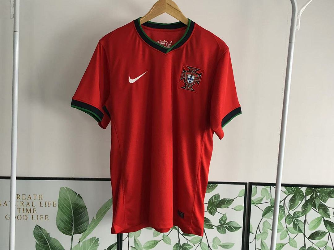 Unbranded 68 FOOTBALL T-SHIRT - Image 16