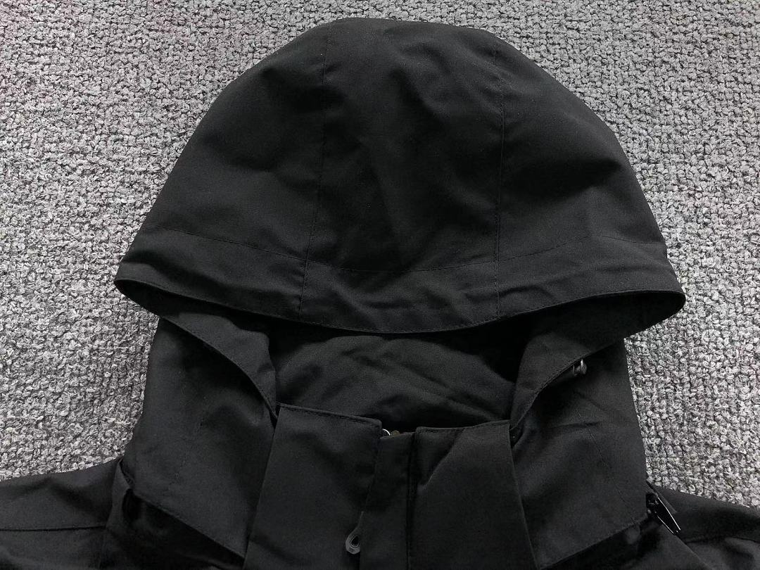 On Running 208 ON JACKET 2207270604 (Im 170Cm 60Kg I Wear Size XL In The Phot) - Image 21