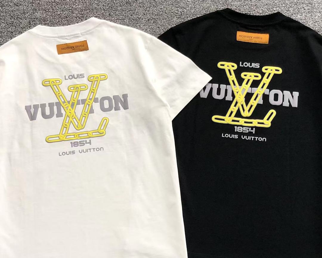 Louis Vuitton 148 L⭐ T-SHIRT 22050432001 (Im 170Cm 60Kg I Wear Size XS In The Phot) - Image 6