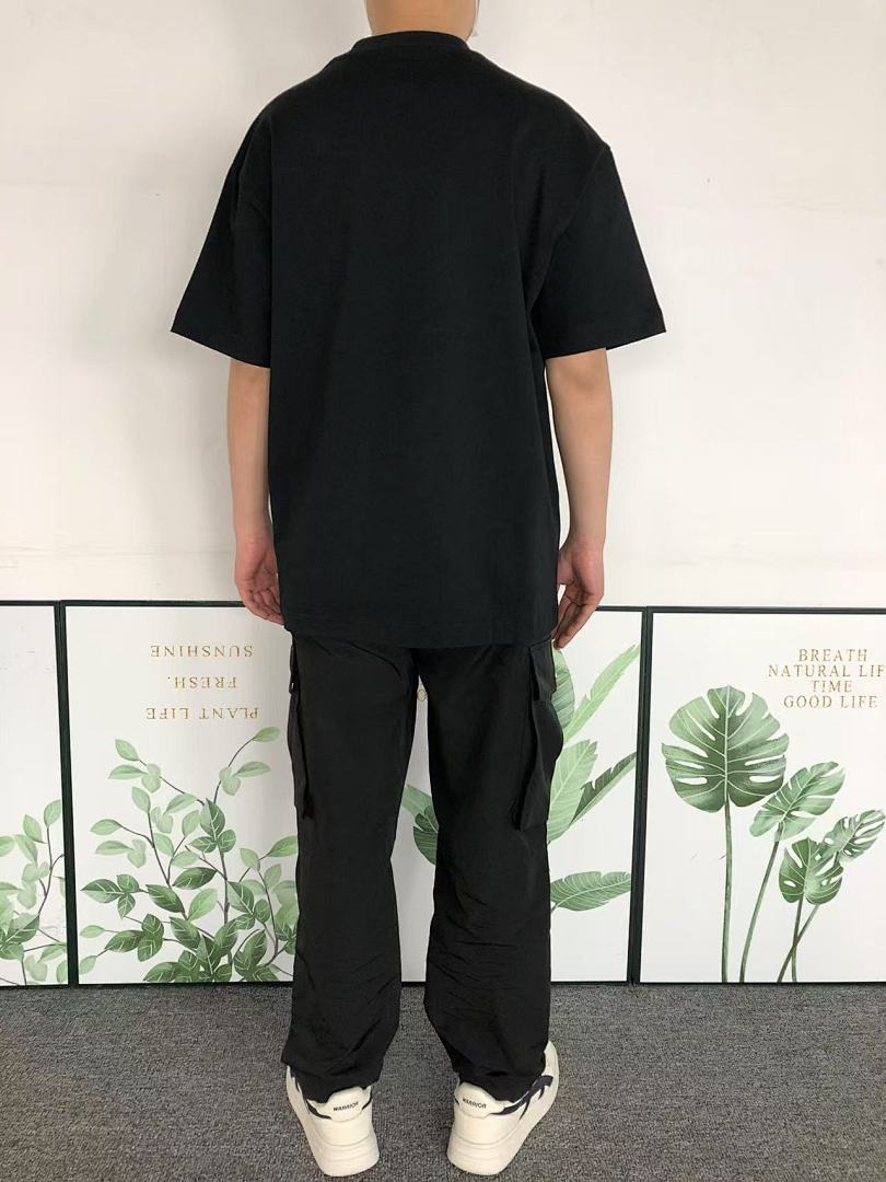 Gucci 115 G⭐C⭐I T-SHIRT 4104162521 (Im 170Cm 60Kg I Wear Size M In The Phot) - Image 4