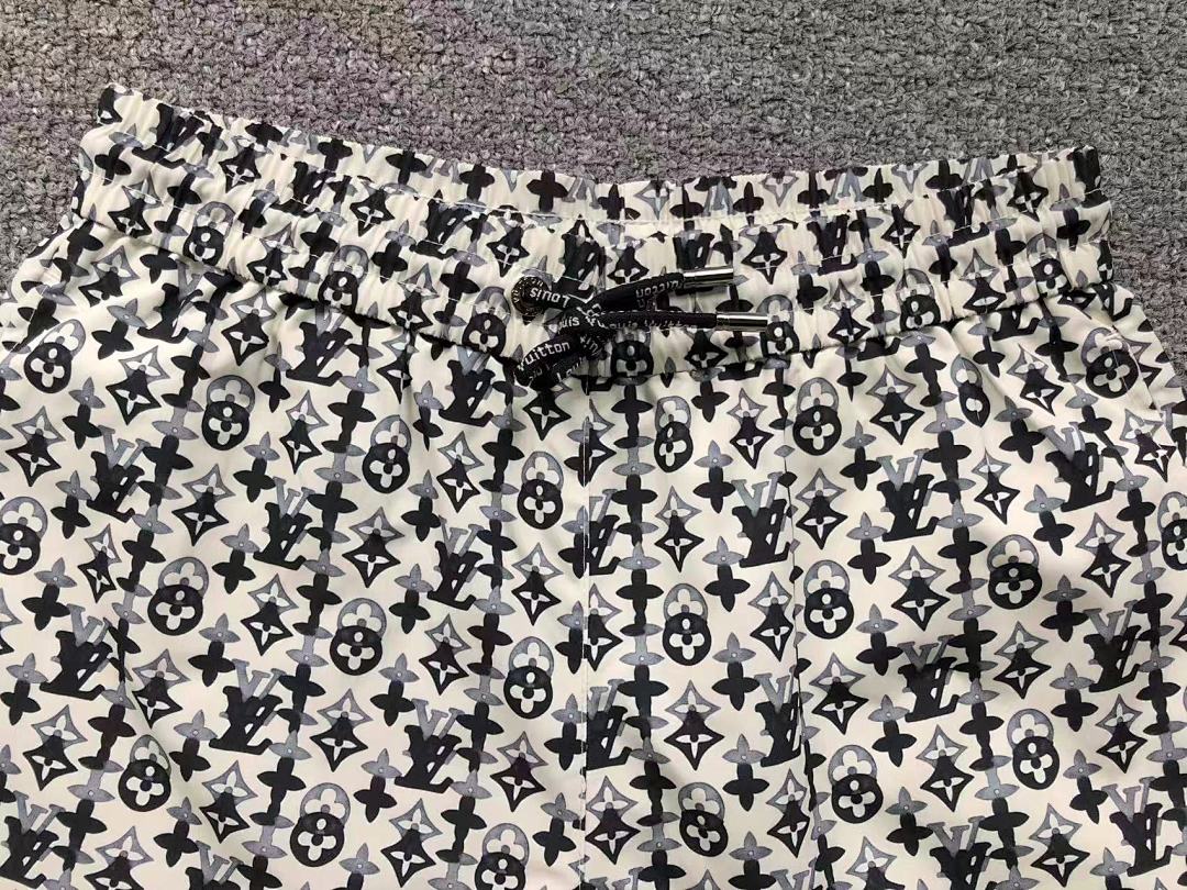Louis Vuitton 128 L⭐ SHORTS 121263160 (Im 170Cm 60Kg I Wear Size M In The Phot) - Image 15
