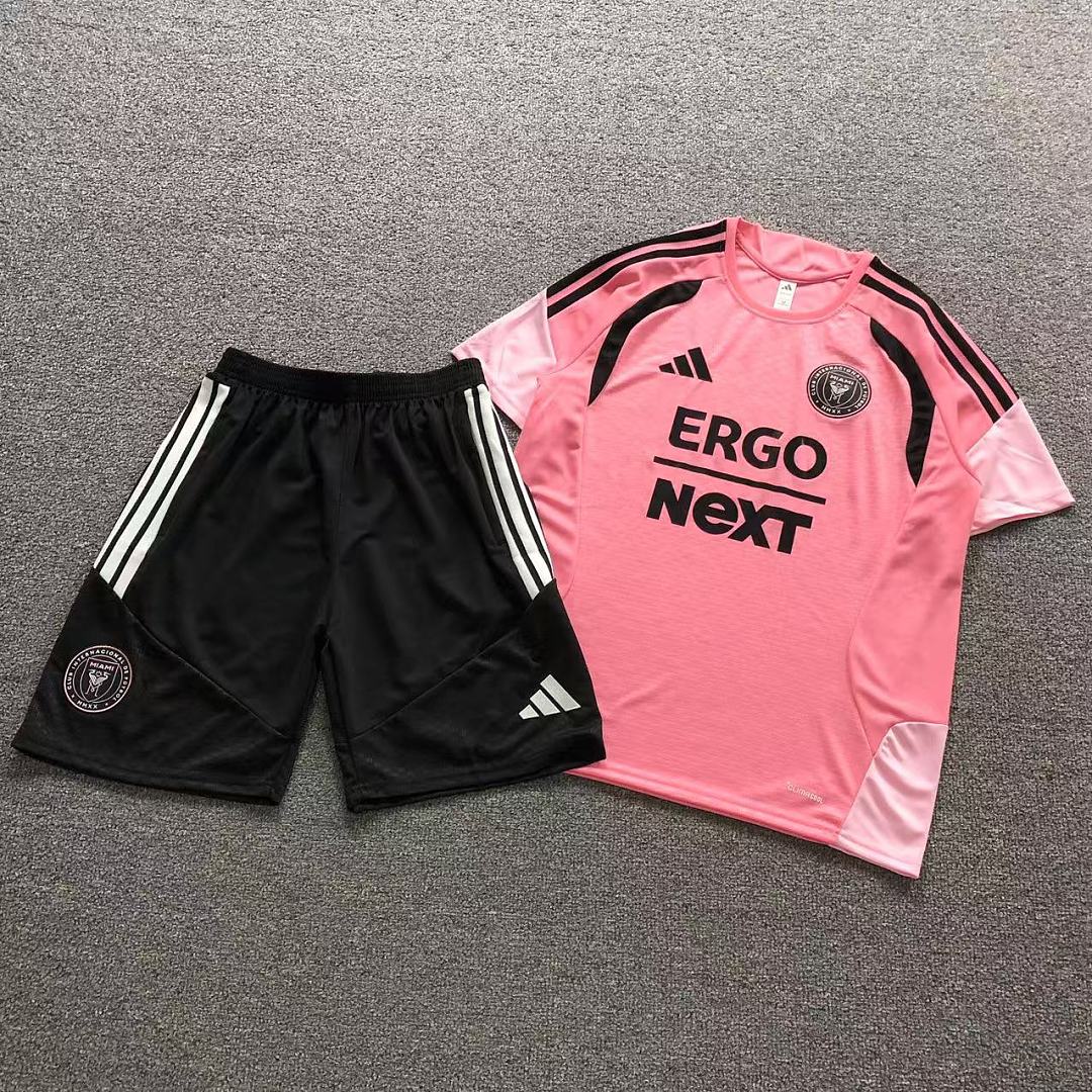 Unbranded 98 FOOTBALL T-SHIRT SHORTS 129430002 (Im 170Cm 60Kg I Wear Size M In The Phot)